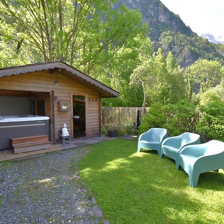 La Cle Des Bois Bed & Breakfast Le Bourg-d'Oisans Bagian luar foto