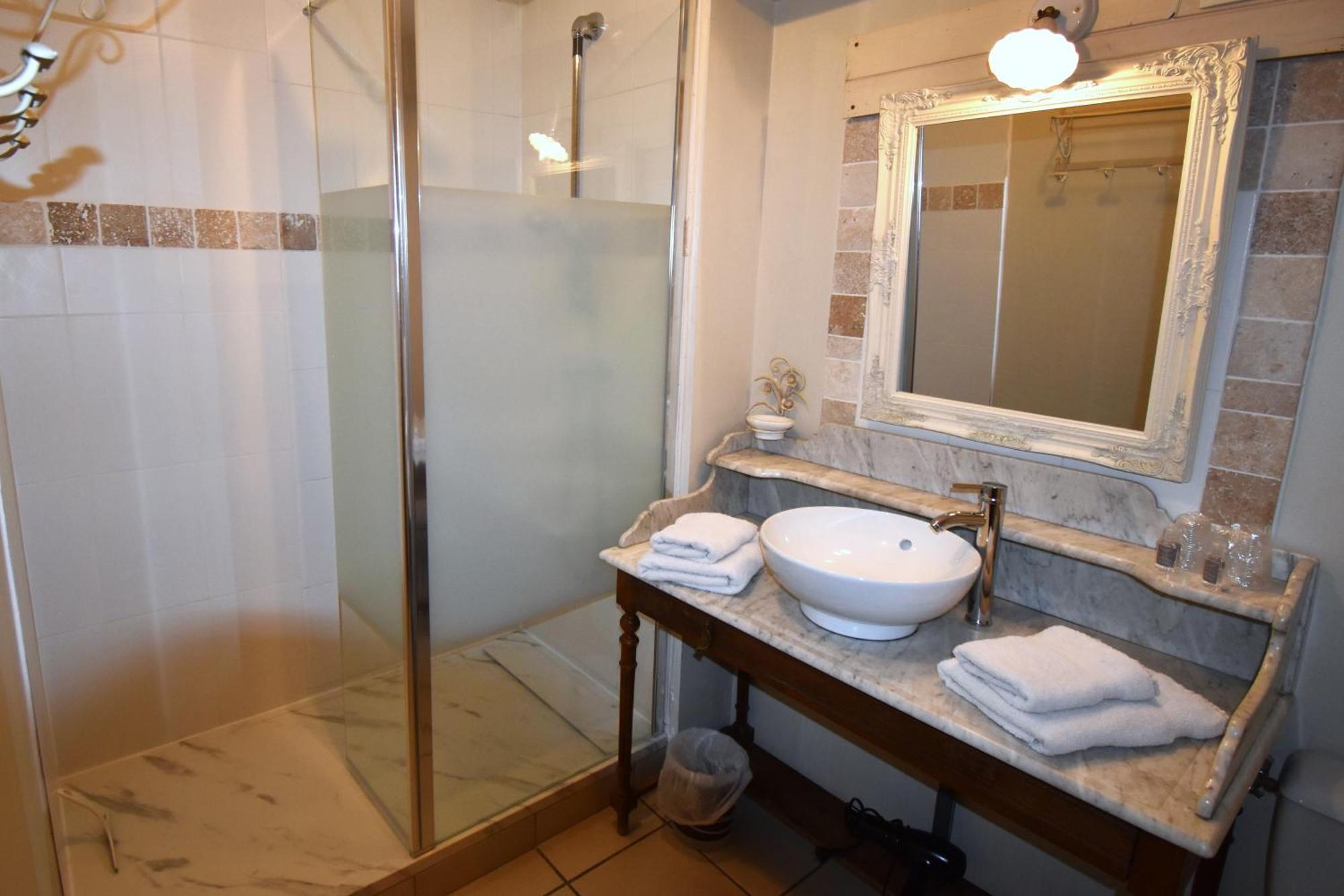 La Cle Des Bois Bed & Breakfast Le Bourg-d'Oisans Bagian luar foto