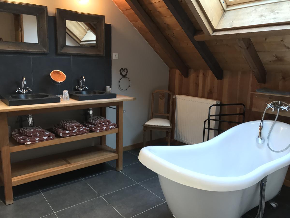 La Cle Des Bois Bed & Breakfast Le Bourg-d'Oisans Bagian luar foto