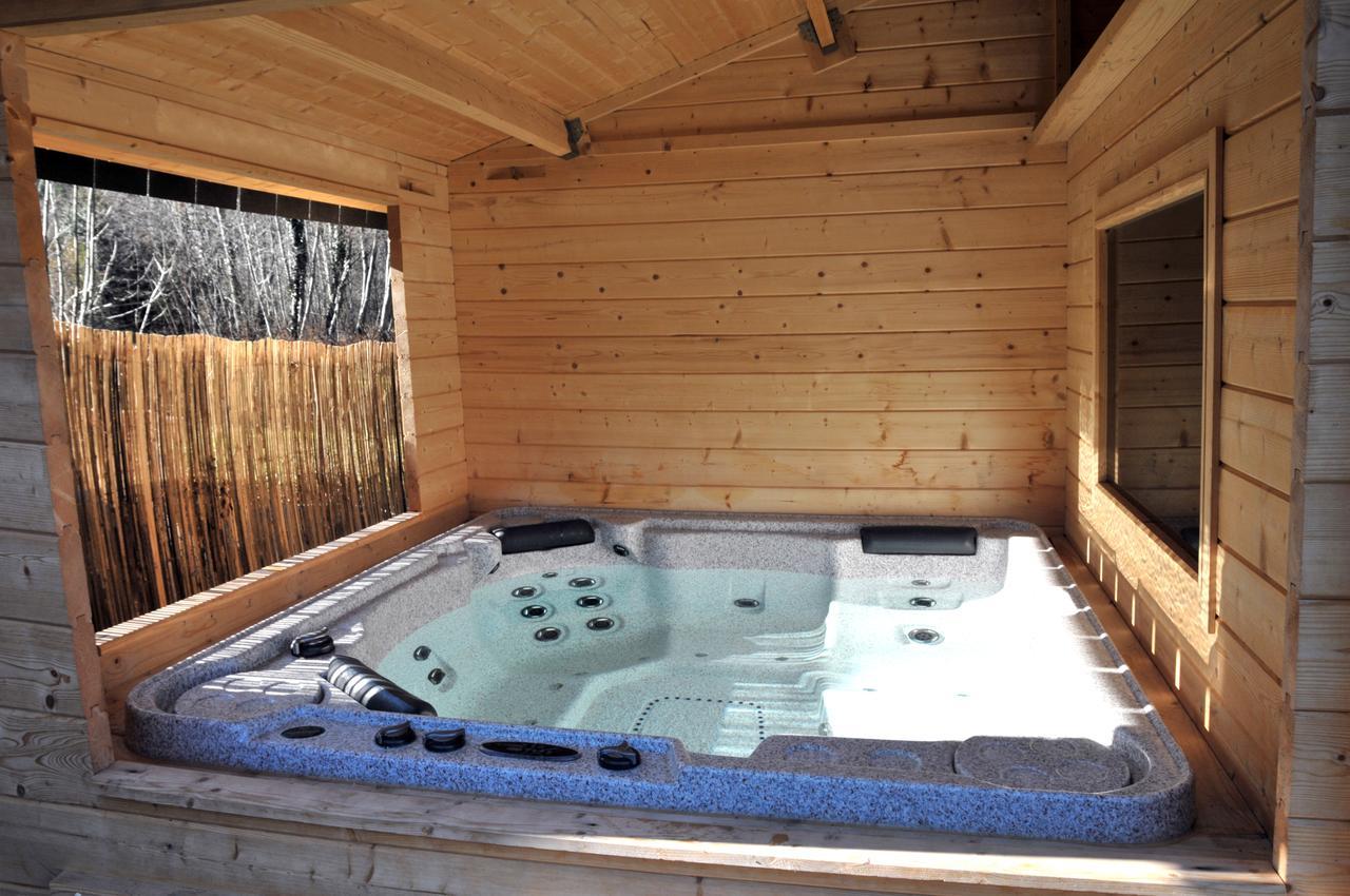 La Cle Des Bois Bed & Breakfast Le Bourg-d'Oisans Bagian luar foto